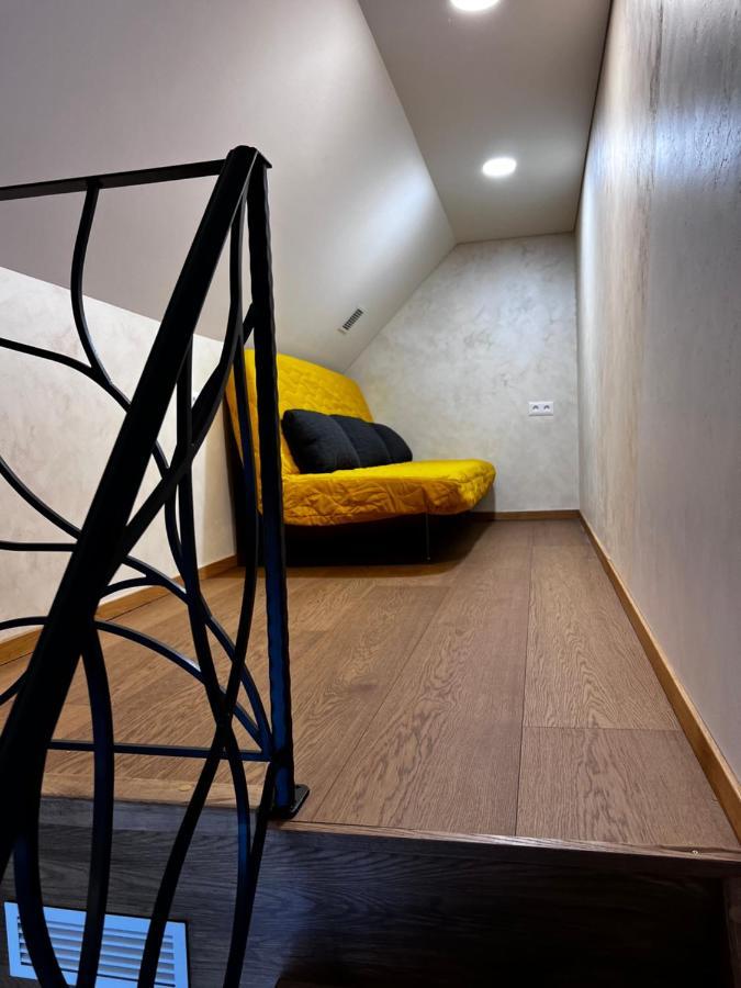 Windflower Apartment